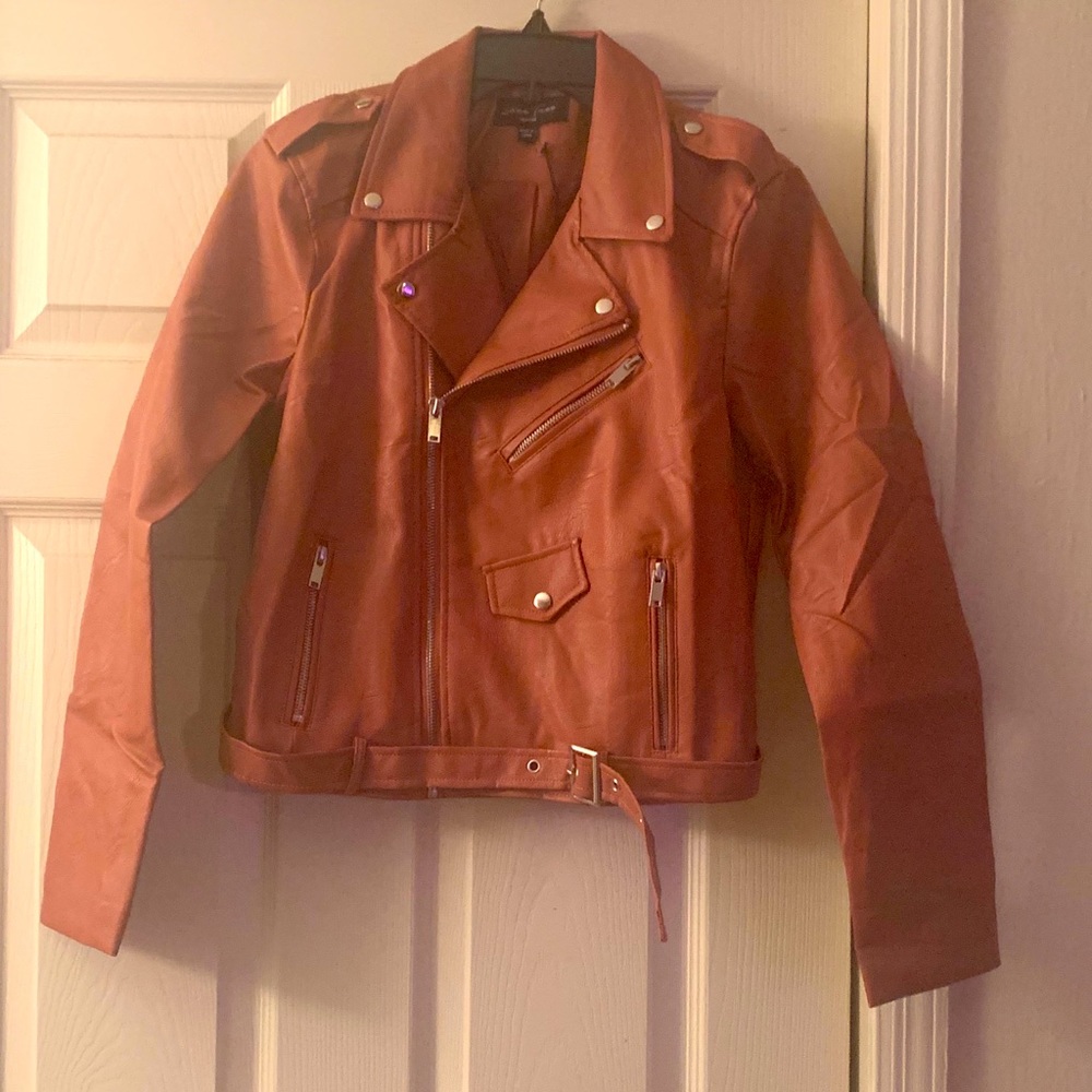 Jacket - Picture 3 of 3